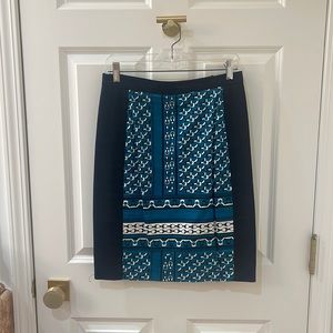 10 Crosby Derek Lam Knee Length Skirt - Size 8